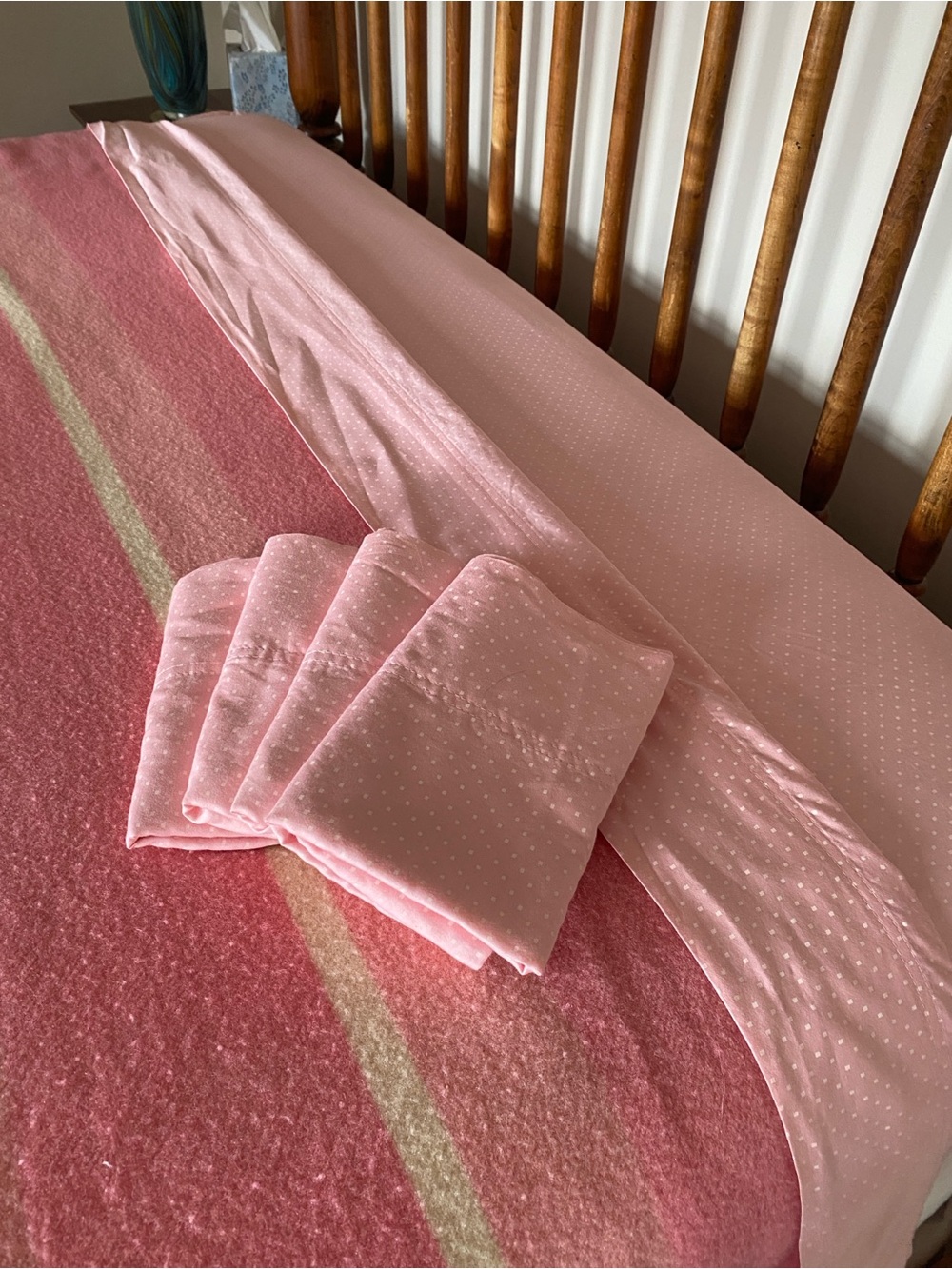 Q Pink Polka Dot 60/40 Cotton/Poly Blend Bed Sheet Set